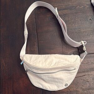 Lululemon City Adventurer Crossbody Bag